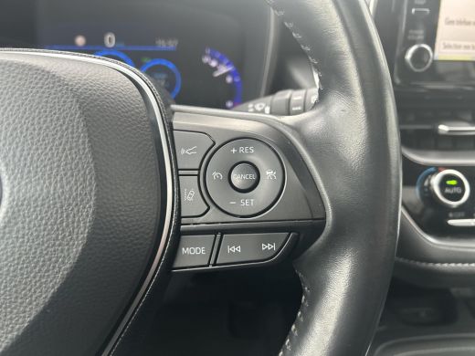 Toyota Corolla Touring Sports 2.0 Hybrid Premium ActivLease financial lease