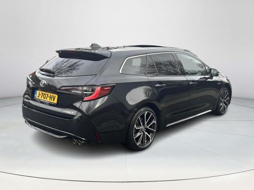 Toyota Corolla Touring Sports 2.0 Hybrid Premium ActivLease financial lease