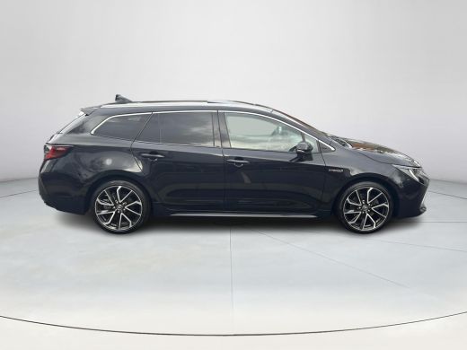 Toyota Corolla Touring Sports 2.0 Hybrid Premium ActivLease financial lease