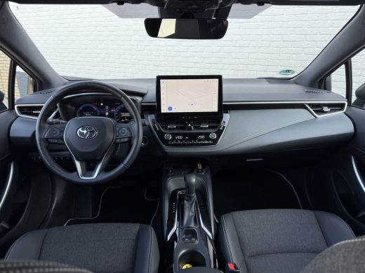 Toyota Corolla Touring Sports Hybrid 140 Dynamic | ACC | CarPlay | Camera | LED | 17 inch ActivLease financial lease