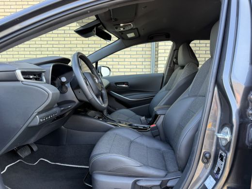 Toyota Corolla Touring Sports Hybrid 140 Dynamic | ACC | CarPlay | Camera | LED | 17 inch ActivLease financial lease