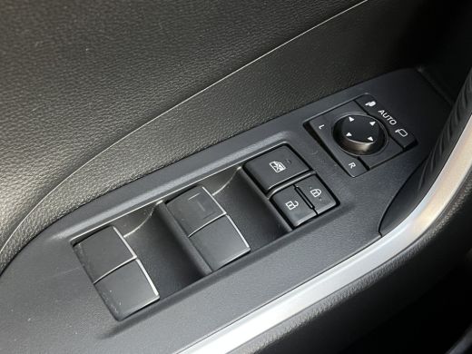 Toyota RAV4 2.5 Hybrid Dynamic | ACC | Carplay | LED | Camera ActivLease financial lease