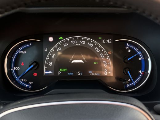 Toyota RAV4 2.5 Hybrid Dynamic | ACC | Carplay | LED | Camera ActivLease financial lease