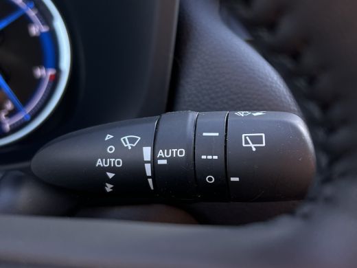 Toyota RAV4 2.5 Hybrid Dynamic | ACC | Carplay | LED | Camera ActivLease financial lease