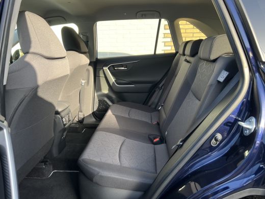 Toyota RAV4 2.5 Hybrid Dynamic | ACC | Carplay | LED | Camera ActivLease financial lease