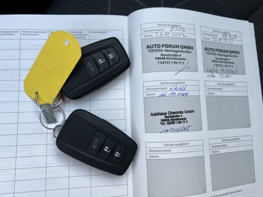 Toyota RAV4 2.5 Hybrid Dynamic | ACC | Carplay | LED | Camera ActivLease financial lease