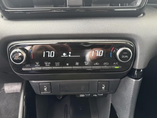 Toyota Yaris 1.5 Hybrid 130 Executive | Navigatie | Apple CarPlay/Android auto | Achteruitrijcamera | Parkeers... ActivLease financial lease