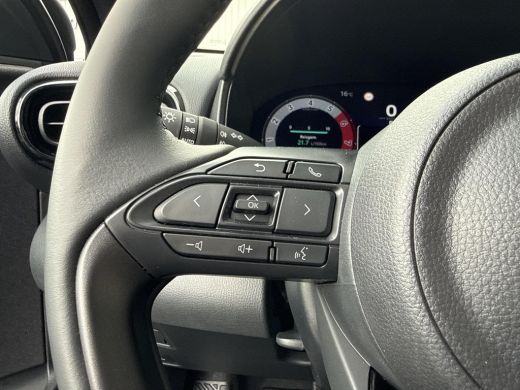 Toyota Yaris 1.5 Hybrid 130 Executive | Navigatie | Apple CarPlay/Android auto | Achteruitrijcamera | Parkeers... ActivLease financial lease