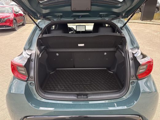 Toyota Yaris 1.5 Hybrid 130 Executive | Navigatie | Apple CarPlay/Android auto | Achteruitrijcamera | Parkeers... ActivLease financial lease