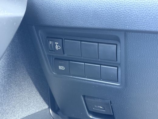 Toyota Yaris 1.5 Hybrid Tokyo Spirit | HUD | ACC | Camera | LED | 17 inch ActivLease financial lease