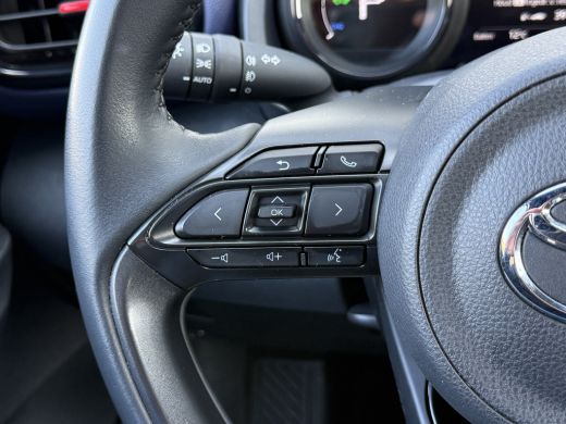 Toyota Yaris 1.5 Hybrid Tokyo Spirit | HUD | ACC | Camera | LED | 17 inch ActivLease financial lease