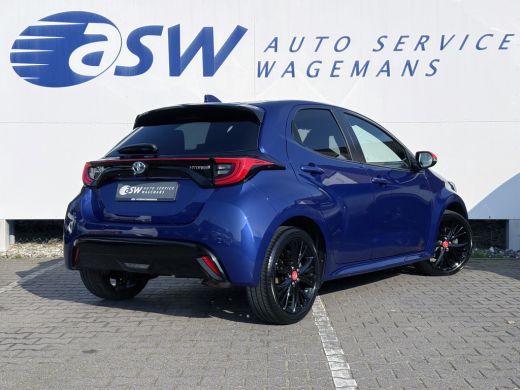 Toyota Yaris 1.5 Hybrid Tokyo Spirit | HUD | ACC | Camera | LED | 17 inch ActivLease financial lease