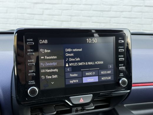 Toyota Yaris 1.5 Hybrid Tokyo Spirit | HUD | ACC | Camera | LED | 17 inch ActivLease financial lease