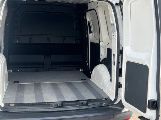 Volkswagen Caddy Comfort | Automaat | Benzine | Standkachel |Ergo Comfort Stoel | Multistuur | Camera | Trekhaak |... ActivLease financial lease