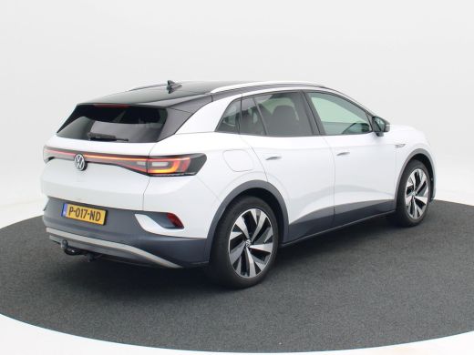 Volkswagen ID.4 First 77 kWh 204 Pk Automaat | Stoelverwarming | Trekhaak | Camera | Adaptive Cruise | Climatroni... ActivLease financial lease