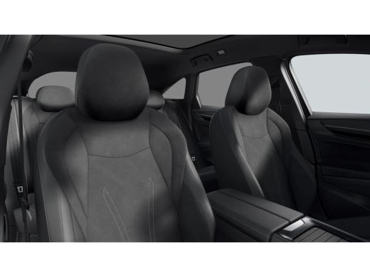 Volkswagen ID.7 Pro Limited Edition | Achterbank in ongelijke delen neerklapbaar incl. middenarmsteun en doorlaad... ActivLease financial lease