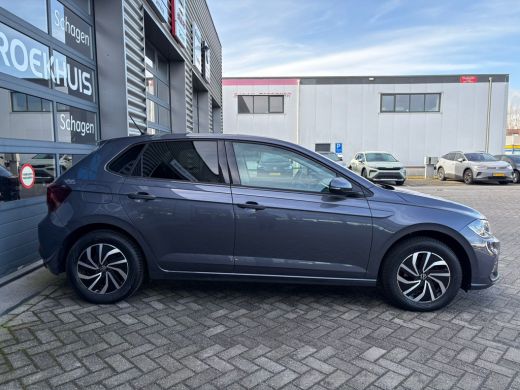 Volkswagen Polo 1.0 TSI 95 pk Life Edition | Achteruitrijcamera | Cruise control adaptief | Apple carplay | ActivLease financial lease