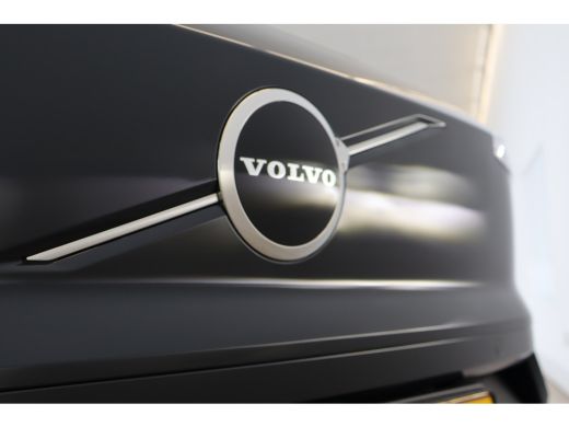 Volvo  EX30 272PK Extended Range Plus Europa 69 kWh | Privacy glas | 20'' | Pano-dak | Power seats | Climate ... ActivLease financial lease