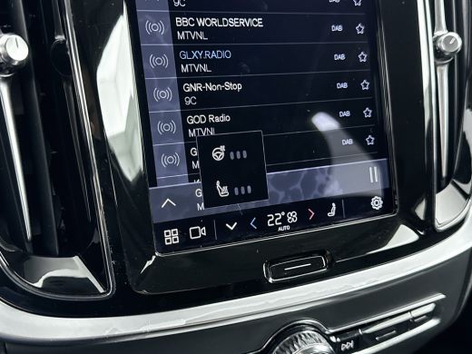 Volvo  V60 B3 Plus Bright | 18" Allseason | 360 Camera | Trekhaak | Full LED | Elektr. verst. Stoelen | Harm... ActivLease financial lease