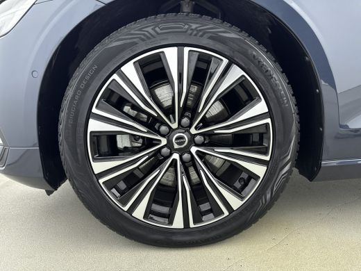 Volvo  V60 B3 Plus Bright | 18" Allseason | 360 Camera | Trekhaak | Full LED | Elektr. verst. Stoelen | Harm... ActivLease financial lease