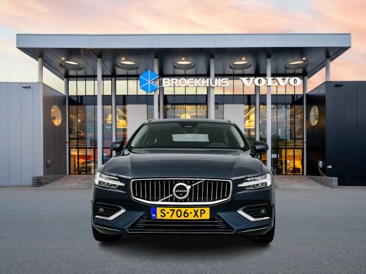 Volvo  V60 B3 Plus Bright | 18" Allseason | 360 Camera | Trekhaak | Full LED | Elektr. verst. Stoelen | Harm... ActivLease financial lease