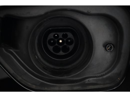 Volvo  V60 T8 Recharge AWD Plus Dark | Long Range | Nappa Sportstoel | Camera | Elek Stoel | Keyless | Stoel... ActivLease financial lease