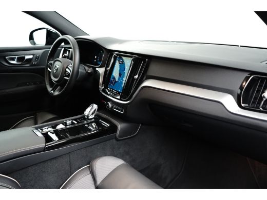 Volvo  V60 T8 Recharge AWD Plus Dark | Long Range | Nappa Sportstoel | Camera | Elek Stoel | Keyless | Stoel... ActivLease financial lease