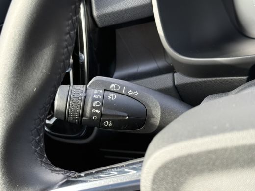 Volvo  XC40 1.5 T5 Plug-in hybrid Plus Dark | Pilot Assist | LED | Camera | H/K | 18 inch ActivLease financial lease