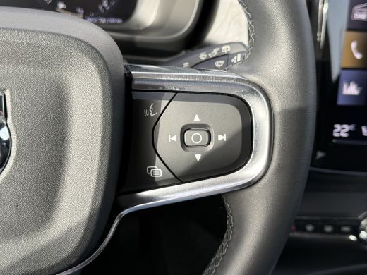 Volvo  XC40 1.5 T5 Plug-in hybrid Plus Dark | Pilot Assist | LED | Camera | H/K | 18 inch ActivLease financial lease