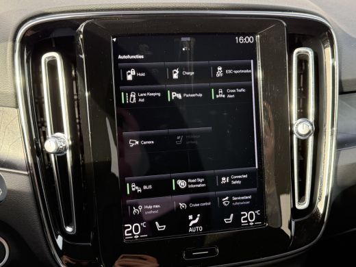 Volvo  XC40 1.5 T5 Plug-in hybrid Plus Dark | Pilot Assist | LED | Camera | H/K | 18 inch ActivLease financial lease