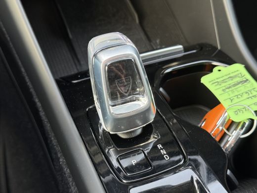 Volvo  XC40 1.5 T5 Plug-in hybrid Plus Dark | Pilot Assist | LED | Camera | H/K | 18 inch ActivLease financial lease