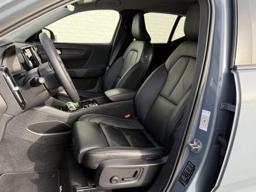 Volvo  XC40 1.5 T5 Plug-in hybrid Plus Dark | Pilot Assist | LED | Camera | H/K | 18 inch ActivLease financial lease