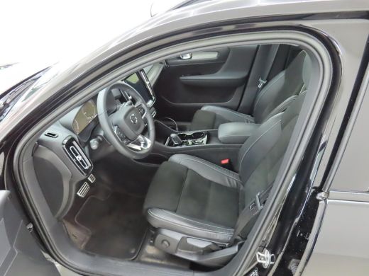 Volvo  XC40 T5 Recharge R-Design | Panoramadak | Trekhaak | Adaptieve Cruise control | BLIS | Camera | Parkee... ActivLease financial lease