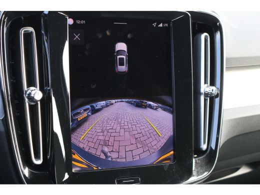 Volvo  XC40 2.0 B4 Plus Dark | Harman Kardon | BLIS | Trekhaak | ActivLease financial lease