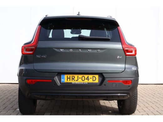 Volvo  XC40 2.0 B4 Plus Dark | Harman Kardon | BLIS | Trekhaak | ActivLease financial lease
