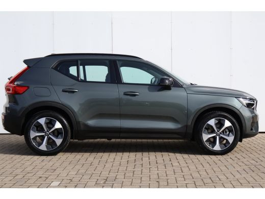 Volvo  XC40 2.0 B4 Plus Dark | Harman Kardon | BLIS | Trekhaak | ActivLease financial lease