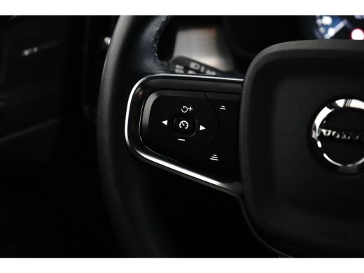 Volvo  XC40 T4 Recharge Plus Dark | Harman/Kardon | Elek. Stoel | All Seasons | Keyless | Stoel- & Stuurverwa... ActivLease financial lease