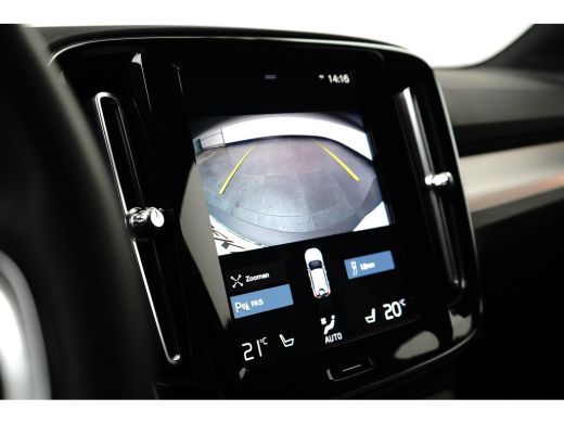 Volvo  XC40 T4 Recharge Plus Dark | Harman/Kardon | Elek Stoel | Camera | Keyless | Stoel- & Stuurverwarming ... ActivLease financial lease