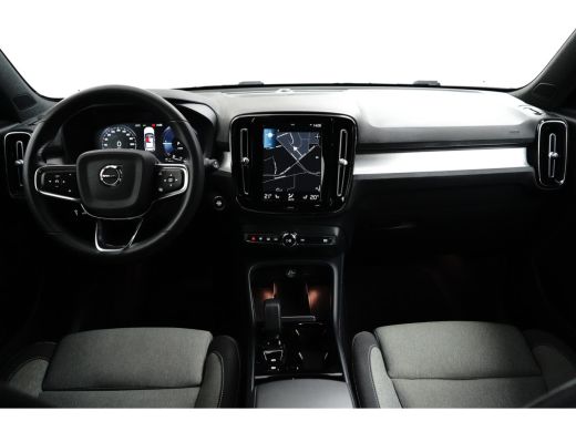 Volvo  XC40 T4 Recharge Plus Dark | Harman/Kardon | Elek Stoel | Camera | Keyless | Stoel- & Stuurverwarming ... ActivLease financial lease
