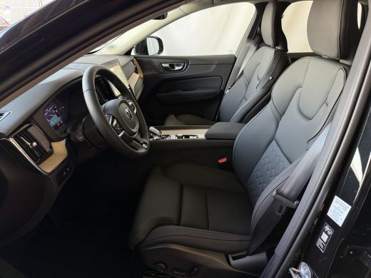 Volvo  XC60 2.0 T6 AWD ULTRA DARK NIEUWE AUTO ELEK.TREKHAAK HARMAN KARDON HEADUP 360.CAM LEER SCHUIFDAK PHEV ... ActivLease financial lease