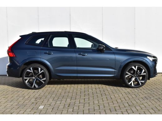 Volvo  XC60 2.0 T6 Plug-in hybrid AWD Ultra Black Edition | Nieuw Model! | B&W | Luchtvering | Panoramadak | ActivLease financial lease