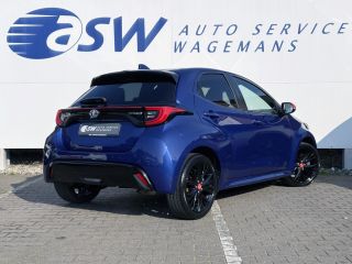 Toyota Yaris 1.5 Hybrid Tokyo Spirit | HUD | ACC | Camera | LED | 17 inch