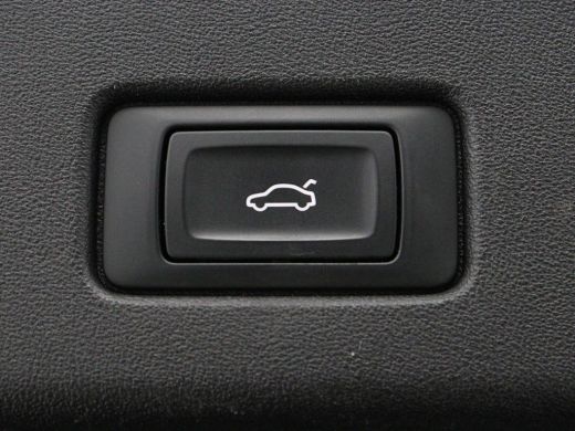 Audi Q4 e-tron 35 Launch edition Advanced 55 kWh | Warmtepomp | Stoelverwarming | Matrix LED | Carplay | Virtual... ActivLease financial lease