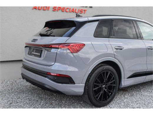 Audi Q4 e-tron 35 S-line / Standkachel/ Virtual Cockpit/ Adaptive Cruise Control/ ActivLease financial lease
