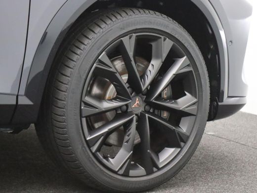CUPRA Formentor 1.5 TSI e-Hybrid VZ Performance 272PK DSG Pano-Schuifdak, Trekhaak, 19" LM Velgen, Sennheiser Aud... ActivLease financial lease