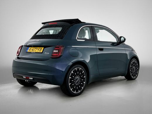 Fiat 500e La Prima 119PK / 42 kWh / SOH 88% / Leder / Adap-Cruise / Pdc+Camera / Navigatie / Airco-ecc. / A... ActivLease financial lease