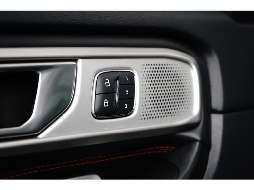 Ford Explorer 3.0 V6 EcoBoost PHEV ST-Line 457 pk | Pano-dak | Standkachel | Trekhaak | Adapt. Cruise | BLIS | ... ActivLease financial lease