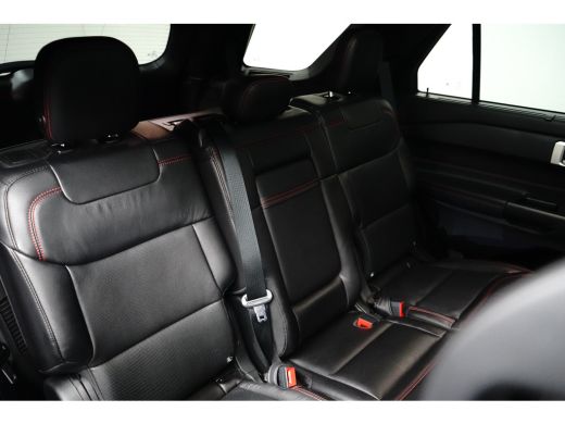 Ford Explorer 3.0 V6 EcoBoost PHEV ST-Line 457 pk | Pano-dak | Standkachel | Trekhaak | Adapt. Cruise | BLIS | ... ActivLease financial lease