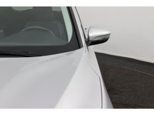 Ford Focus 1.0 EcoBoost Titanium X Automaat | Elektrische Achterklep | Camera | LED | Keyless | CarPlay/Andr... ActivLease financial lease