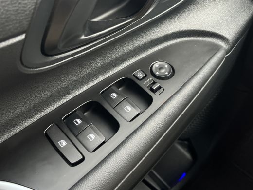 Hyundai i20 1.0 T-GDI 100pk Comfort Airco | Camera | Carplay | Bestuurdersstoel in hoogte verstelbaar | Cruis... ActivLease financial lease